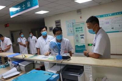 筑牢安全防線 守護(hù)醫(yī)患平安——德州市立醫(yī)院開展行政夜查房強(qiáng)化安全與服務(wù)質(zhì)量